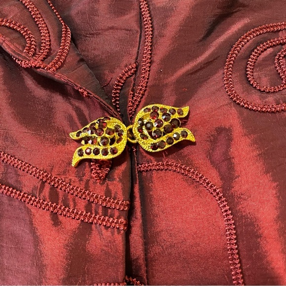 R&M Richards Vintage jacket blazer size 16 wine ruby clasp gold satin Elegant - Picture 7 of 12